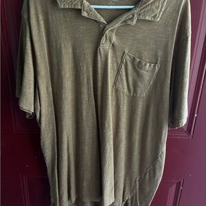 Old Navy Men's Short-Sleeve Polo in Olive/Brown